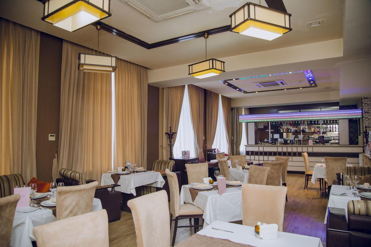 Caspian Ulduz Hotel Baku Exterior foto